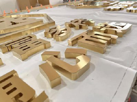 惠安拉丝不锈钢字的特点。